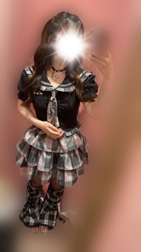 もも💕色白ロリ美乳💕（クロス）