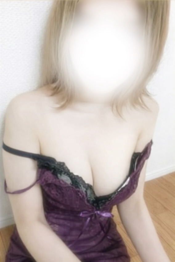 こなん❤️濃厚サービスが人気（クロス）