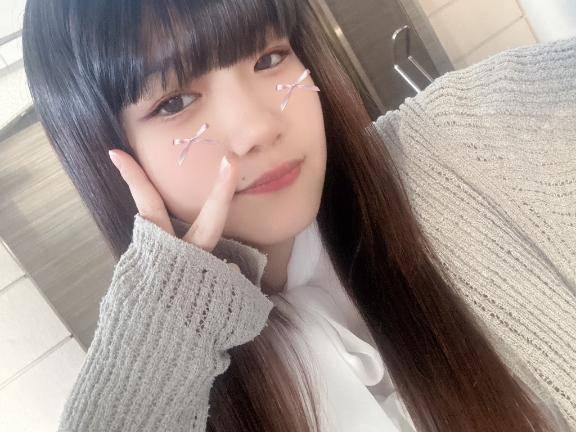 舌先が絡め合って...??