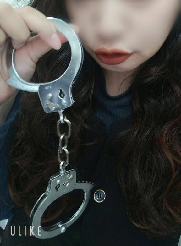 拘束?