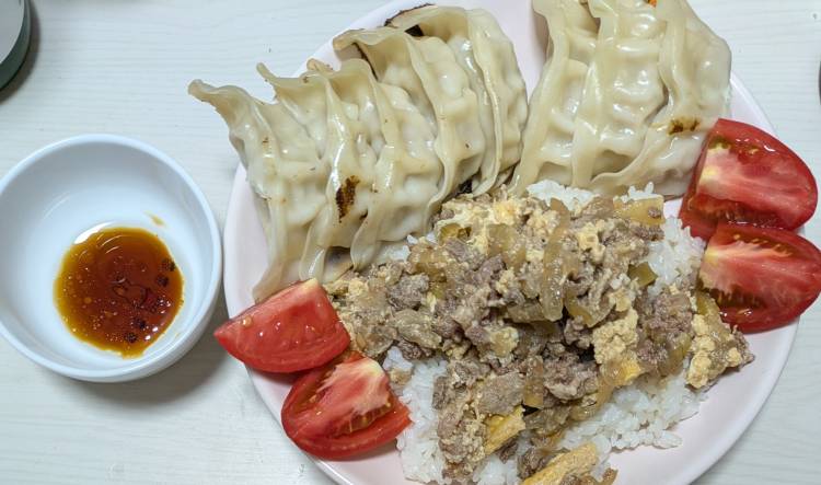 移動中に昨日のお昼ごはん紹介😲