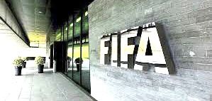 @国際サッカー連盟発足 !
