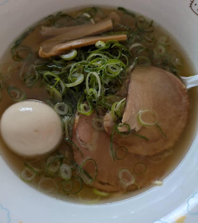 お昼のラーメン