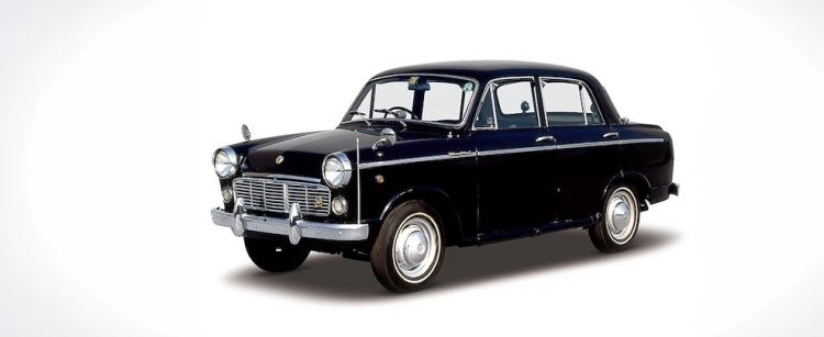@日産ブルーバード発売__ !