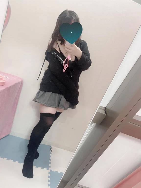 えっちな事したいです🥰