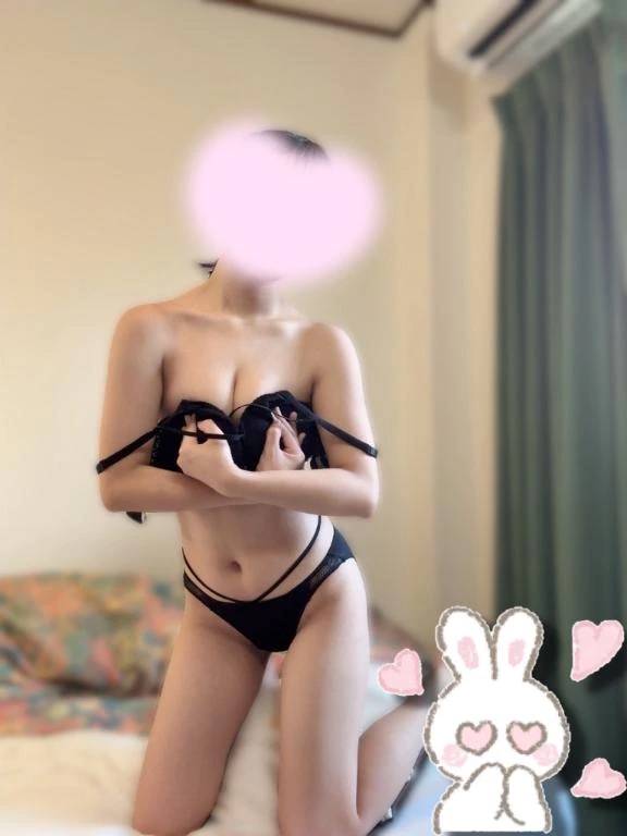 初出勤だよ〜🤍