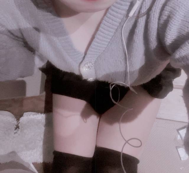 恥ずかしがり屋隠す(⊃-⊂)