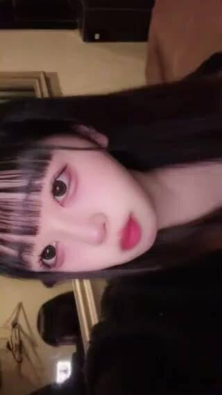 アイス食べてるだけのどーが💓