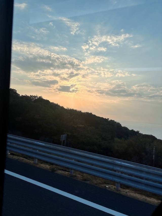 ( ˶˙ᵕ˙˶ )☀️