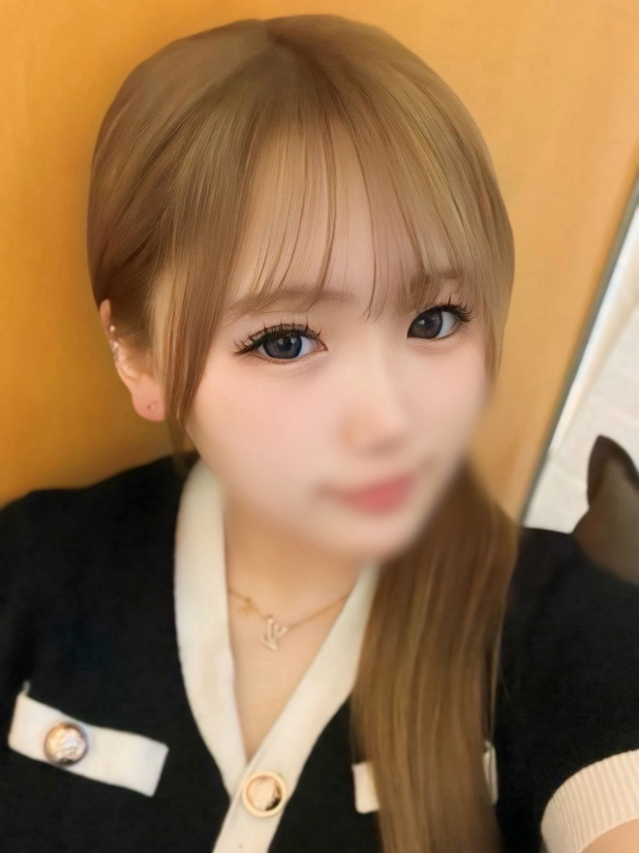 しろ/18歳♪坂道系アイドル（ドMセレクション 岡山店）