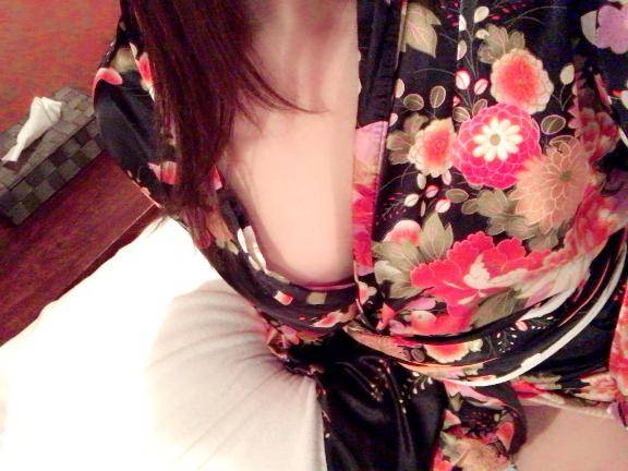 千尋(ちひろ)（60分総額12000円【人妻同窓会】『信頼の証ヴィーナスグループ』）