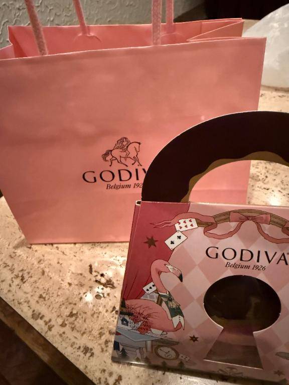 ロイヤル305号のお兄様?