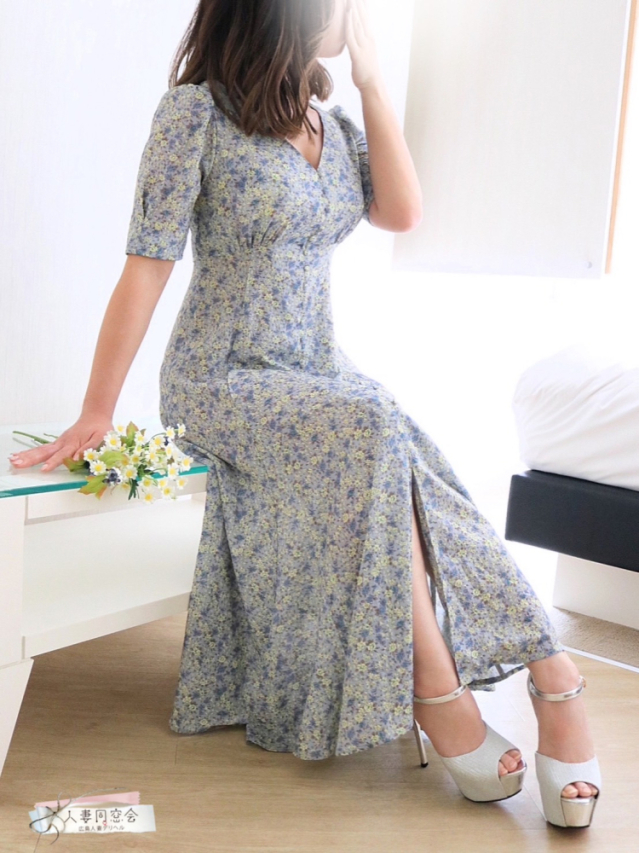 乙葉(おとは)（60分総額12000円【人妻同窓会】『信頼の証ヴィーナスグループ』）