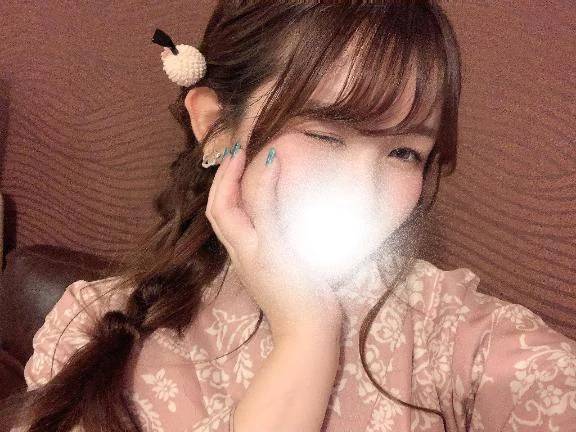 現れました😭