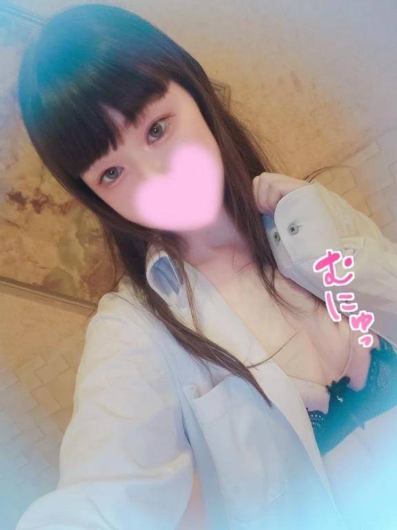 淫らでHなパイ○ンま○こはいかが？💕