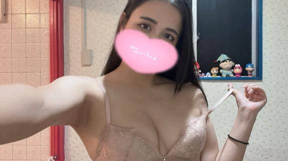 天真爛漫の笑顔が