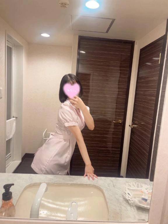 おま◯このびらびらで世界旅行