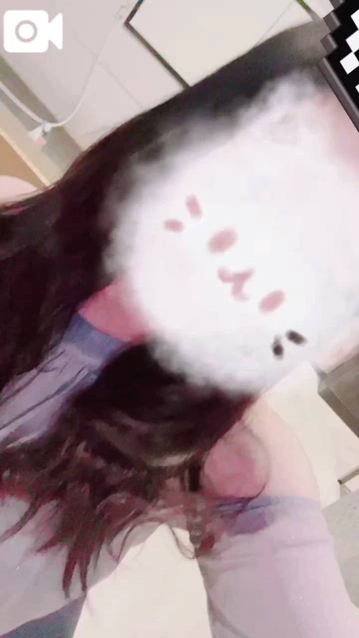 チラッと覗いて✋