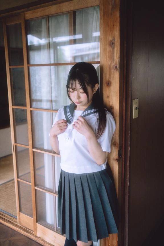 制服が似合う女の子