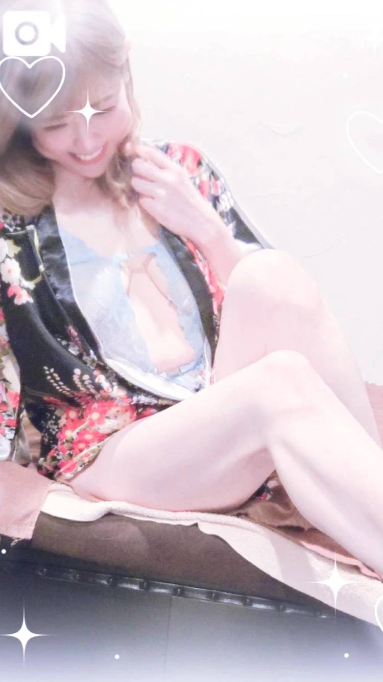 れい（EIGHT(エイト)～8つのお約束と無限の可能性～）