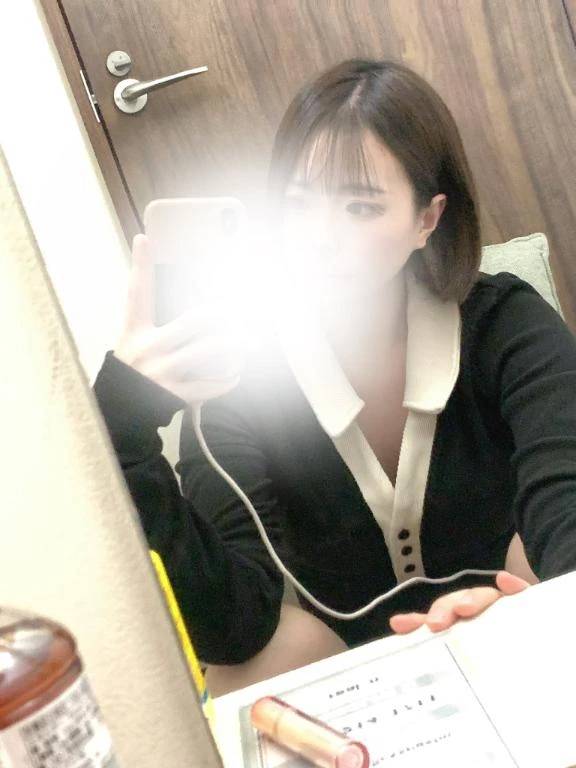 ねぇ…もっと♡