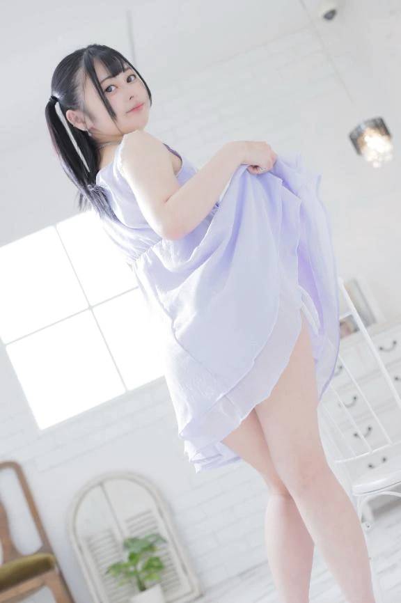 着衣の女の子と....