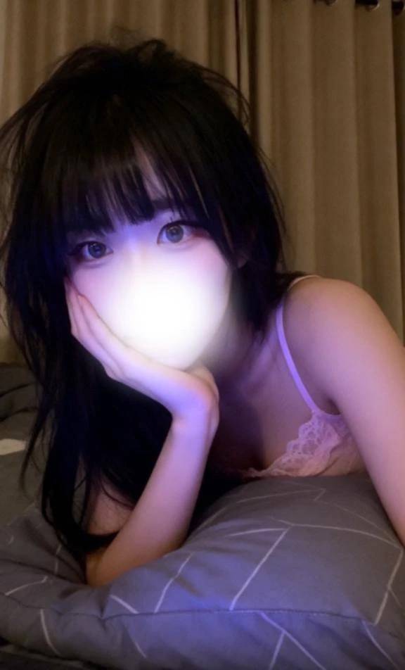 つきって顔どないなん？