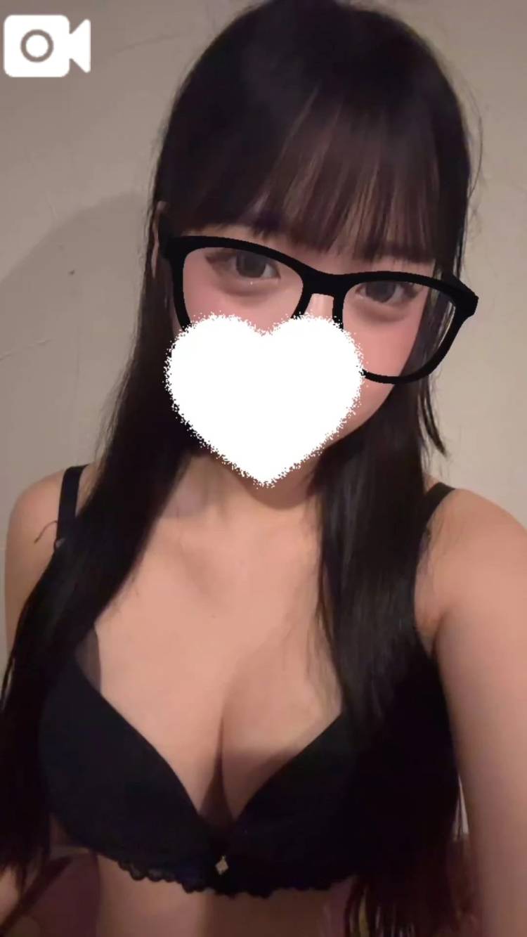 はじめて動画撮ってみました🎥𓈒𓂃