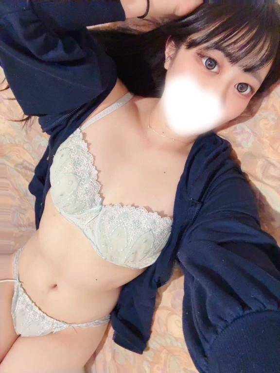 お昼からエロエロ