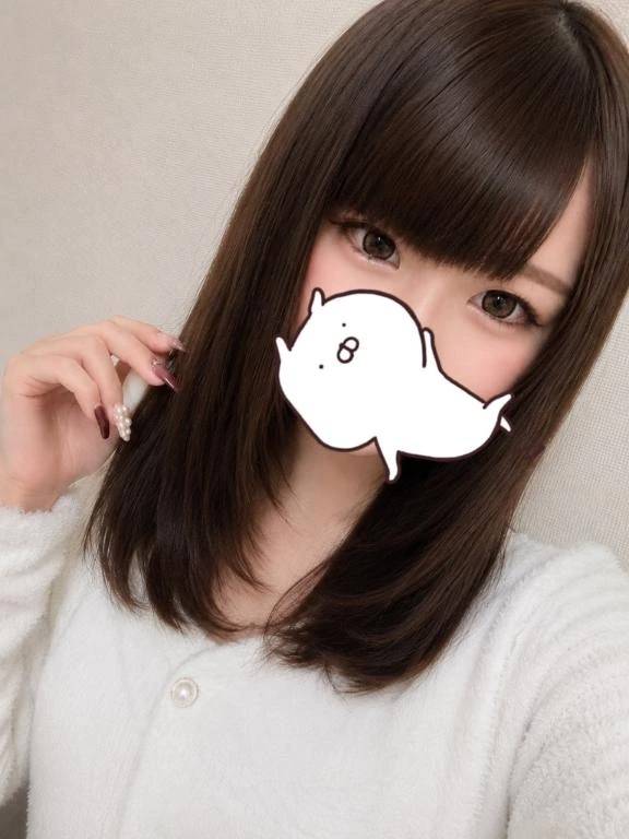 似てる…？！