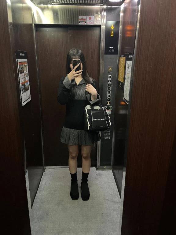 すごく生々しい夢見て起きちゃった…😳