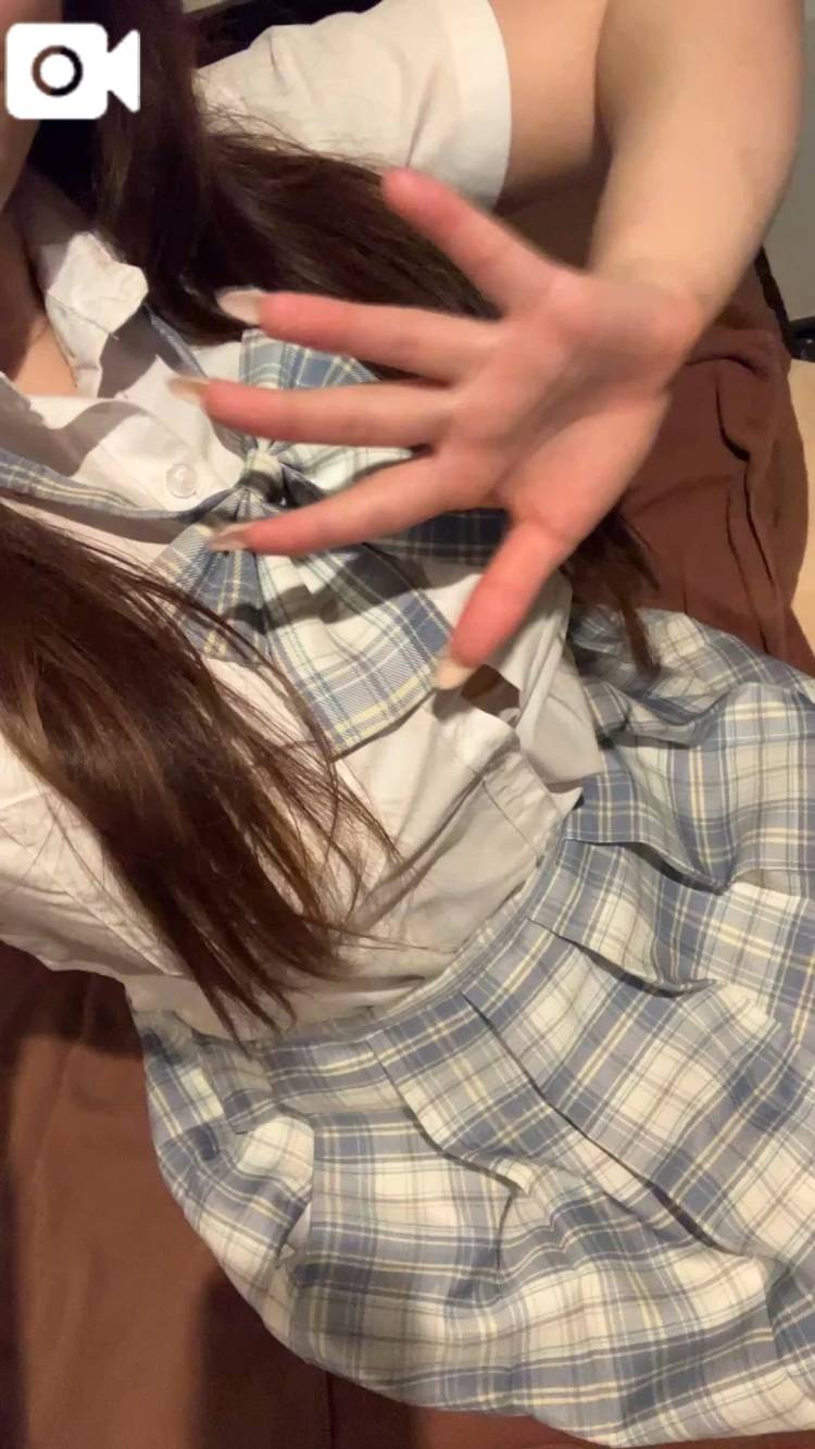 出勤ー！！🙇‍♀️