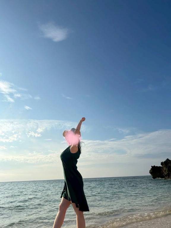 夏の思い出 手を繋いで 歩いた海岸線