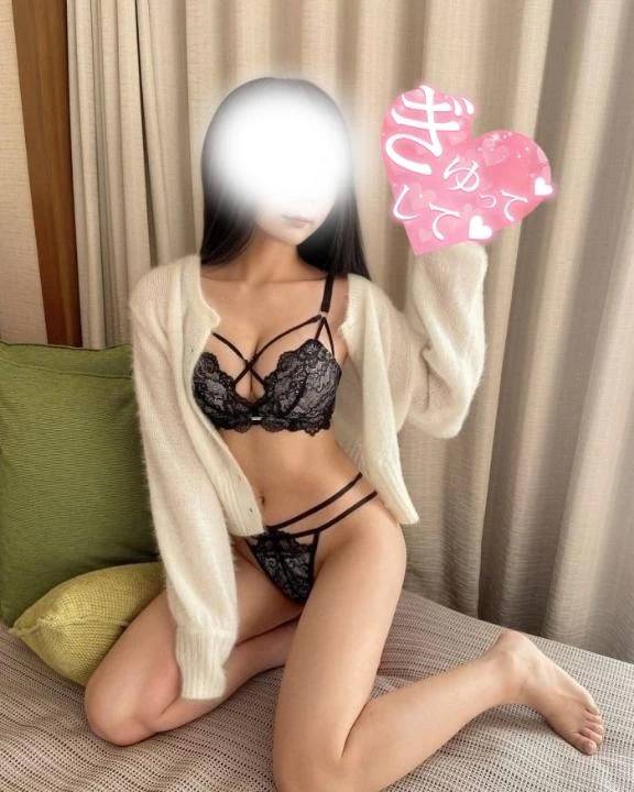ドアの外で待ってる時間もエロい♡