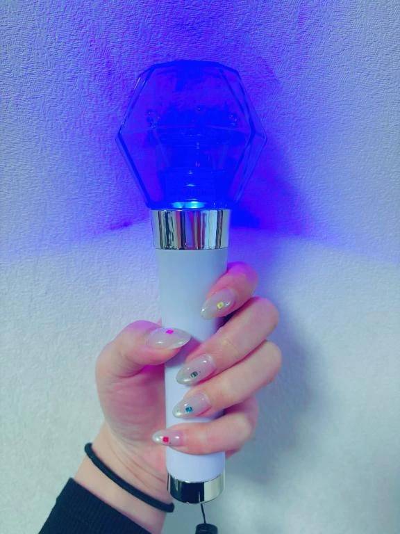 出勤とネイルと推し活と