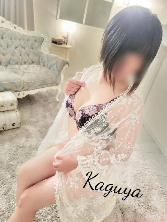 にやにや