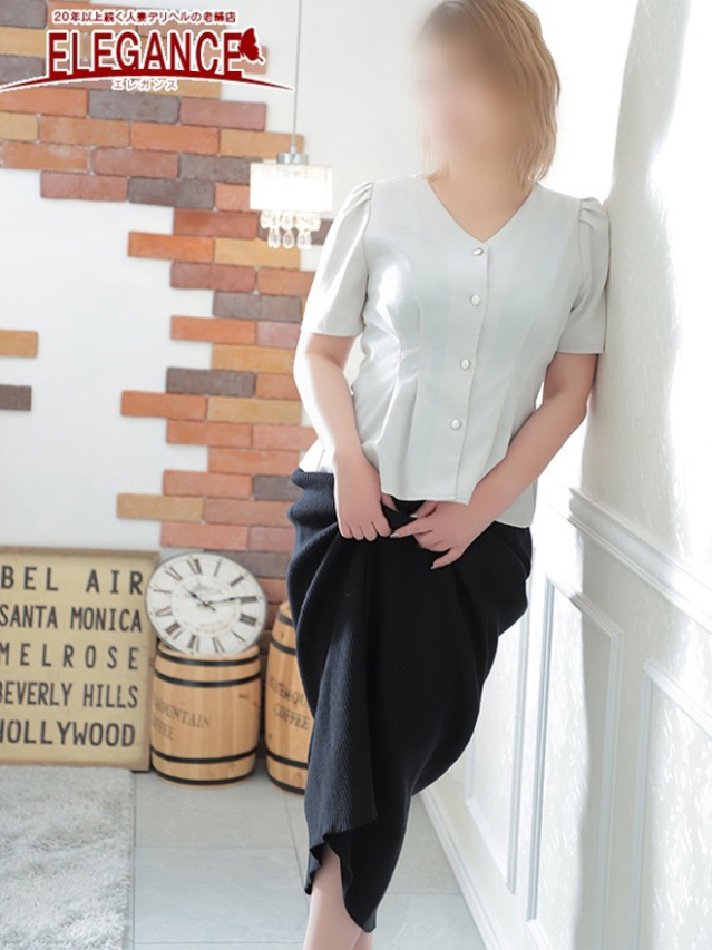 かれん（ELEGANCE エレガンス）