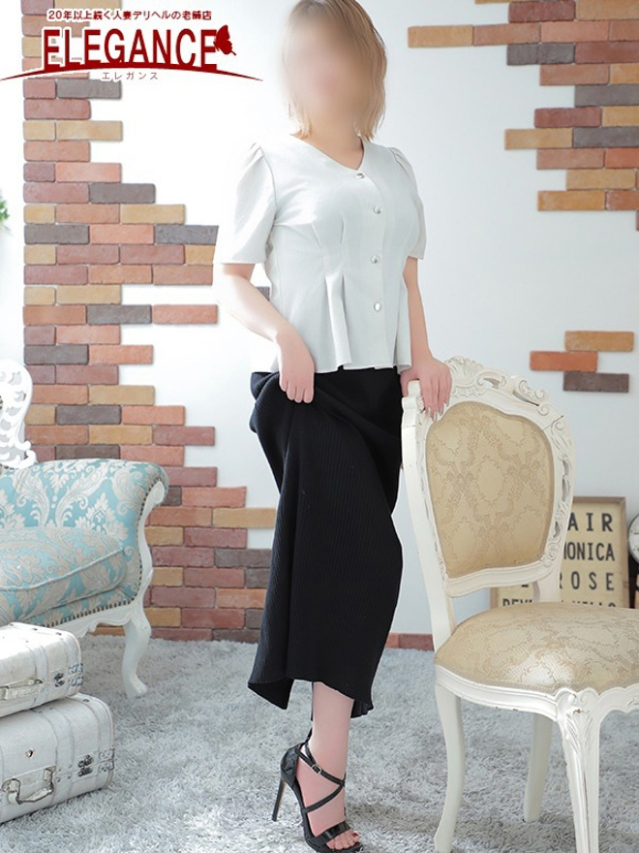 かれん（ELEGANCE エレガンス）