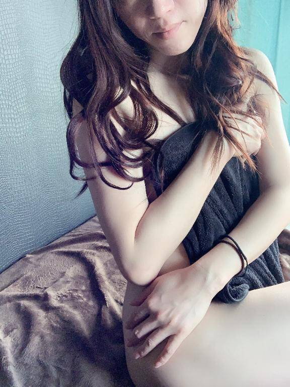 全身で快感感じてくれて足がブルブルなっちゃったね?