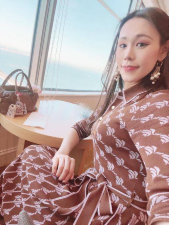 幸コップに注ぐ愛の水。