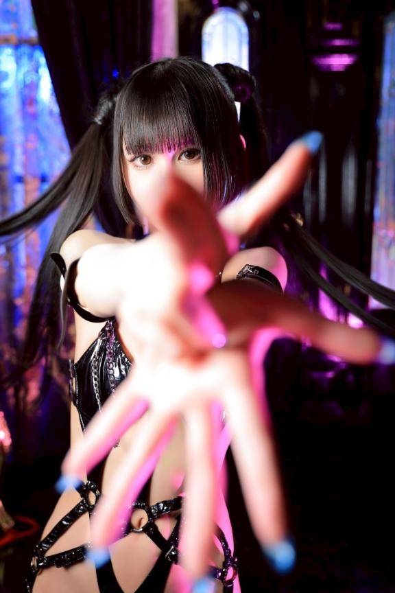 アリシア女王様（SM・M性感ニューハーフ Club Embassy 岡山店）