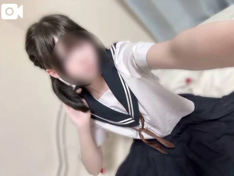 登校しました🏫💘