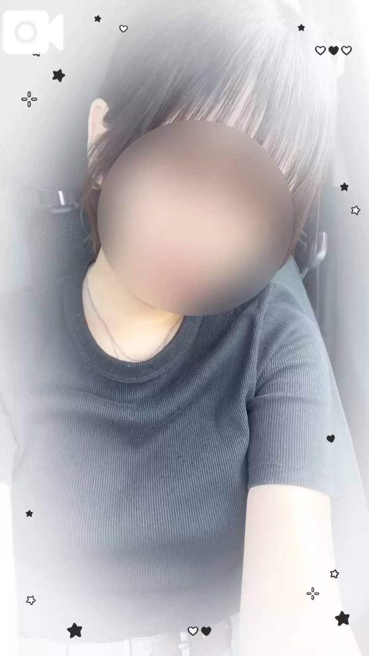 まだ半袖のなつみ先生