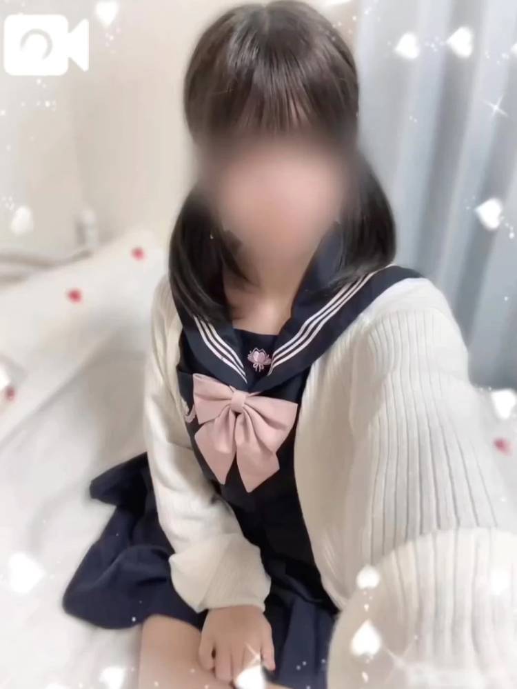 登校しました🏫🎀