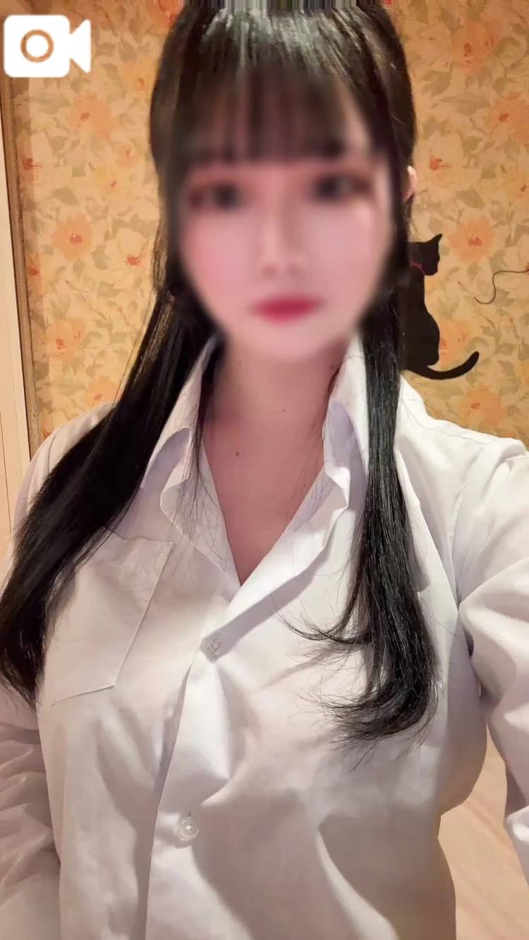 気になっちゃった……？🫣💕