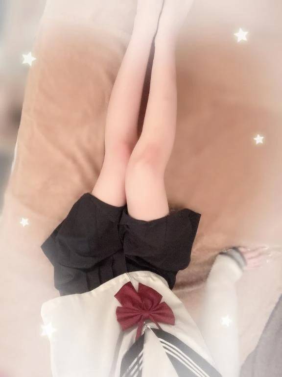 ヾ(・ω・｀)ﾈｪﾈｪ