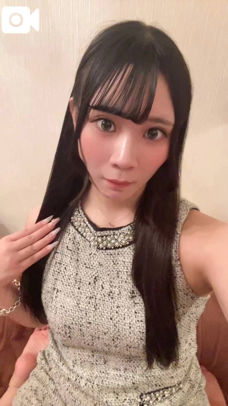 画面越しじゃ足りなく無い？♡