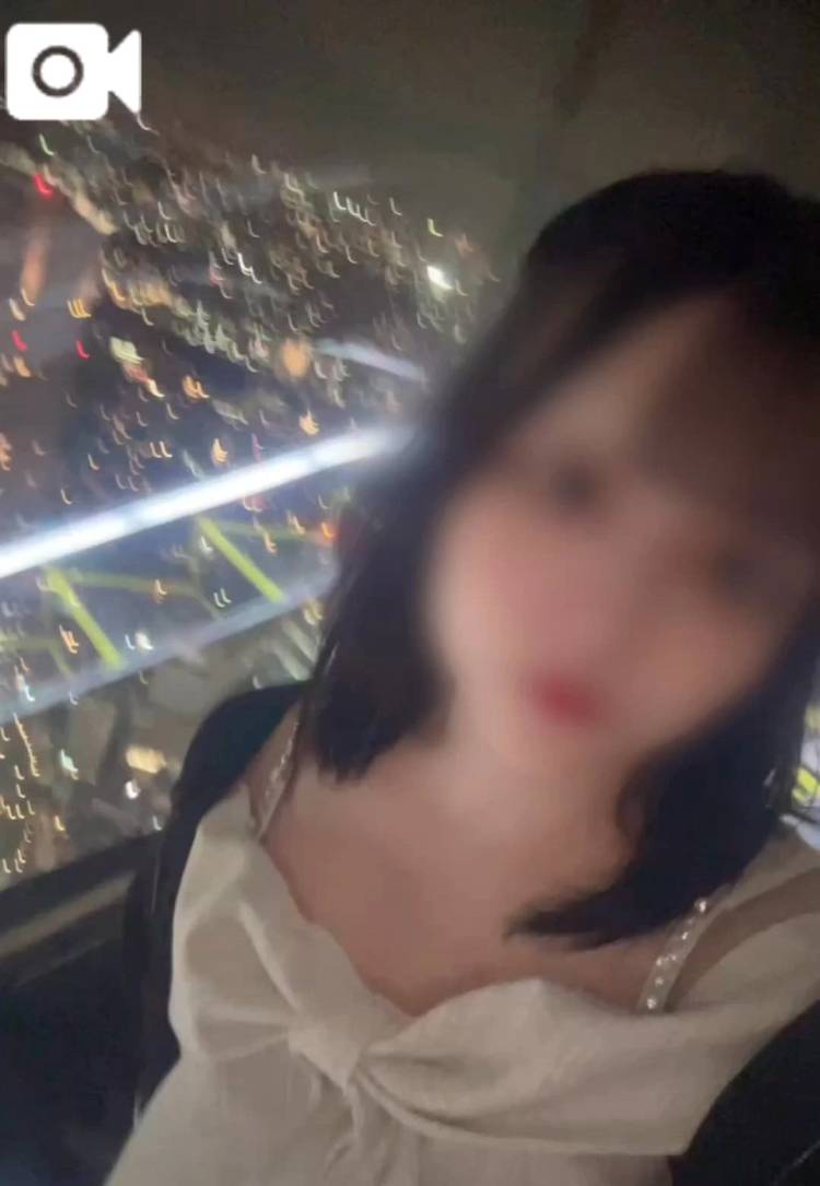 夜景デート気分？💖