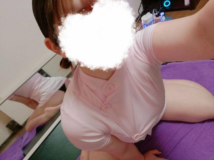 ちいさん♡爆乳新人（EYE MASK 「アイマスク」）