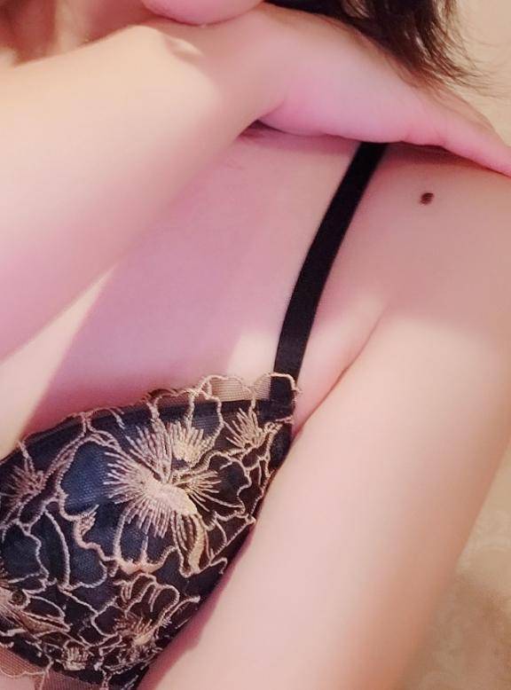 みゆさん入店(EYE MASK 「アイマスク」)